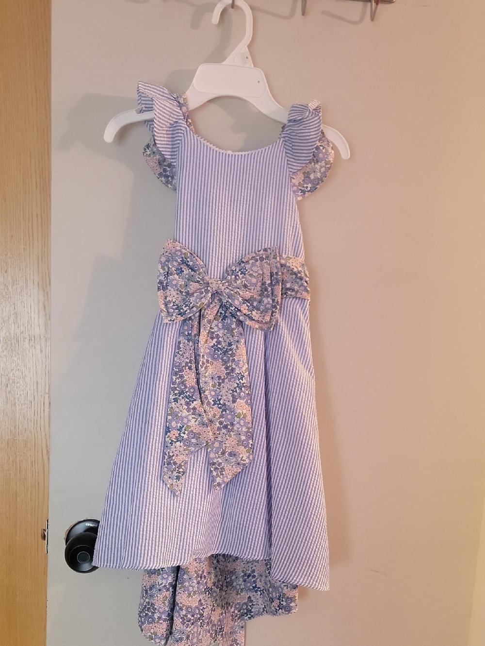 Girls Ble Striped Dress with Floral Bow